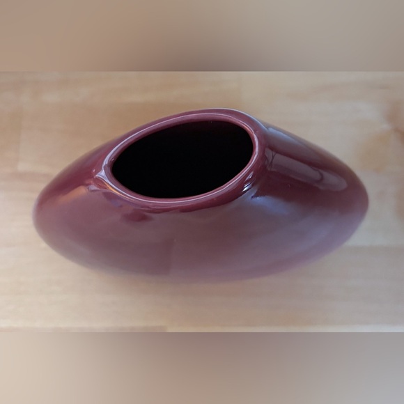 Vintage Asymmetrical Rim Maroon Vase Pottery Art Deco Romance Farmhouse MCM - Picture 5 of 8